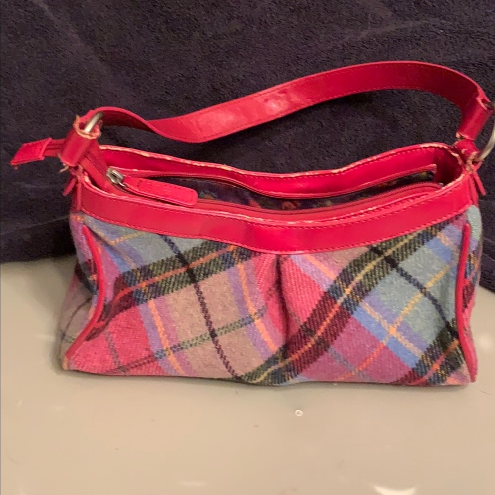 Ness purse.